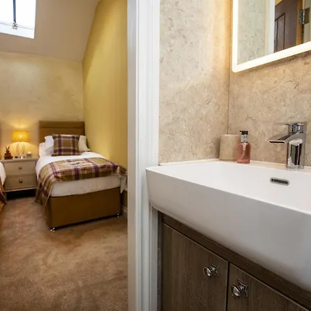 Thirley Cotes Farm * Scarborough