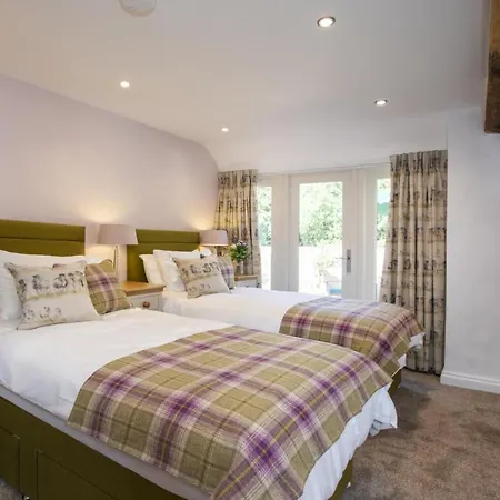 Thirley Cotes Farm *